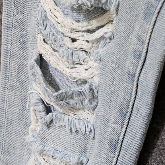 JBD Jeans Womens Size 27 100% Cotton Light Wash Blue Distressed - Picture 5 of 16